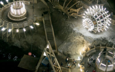 Descendre dans l’ancienne mine de sel transformée en parc d’attraction